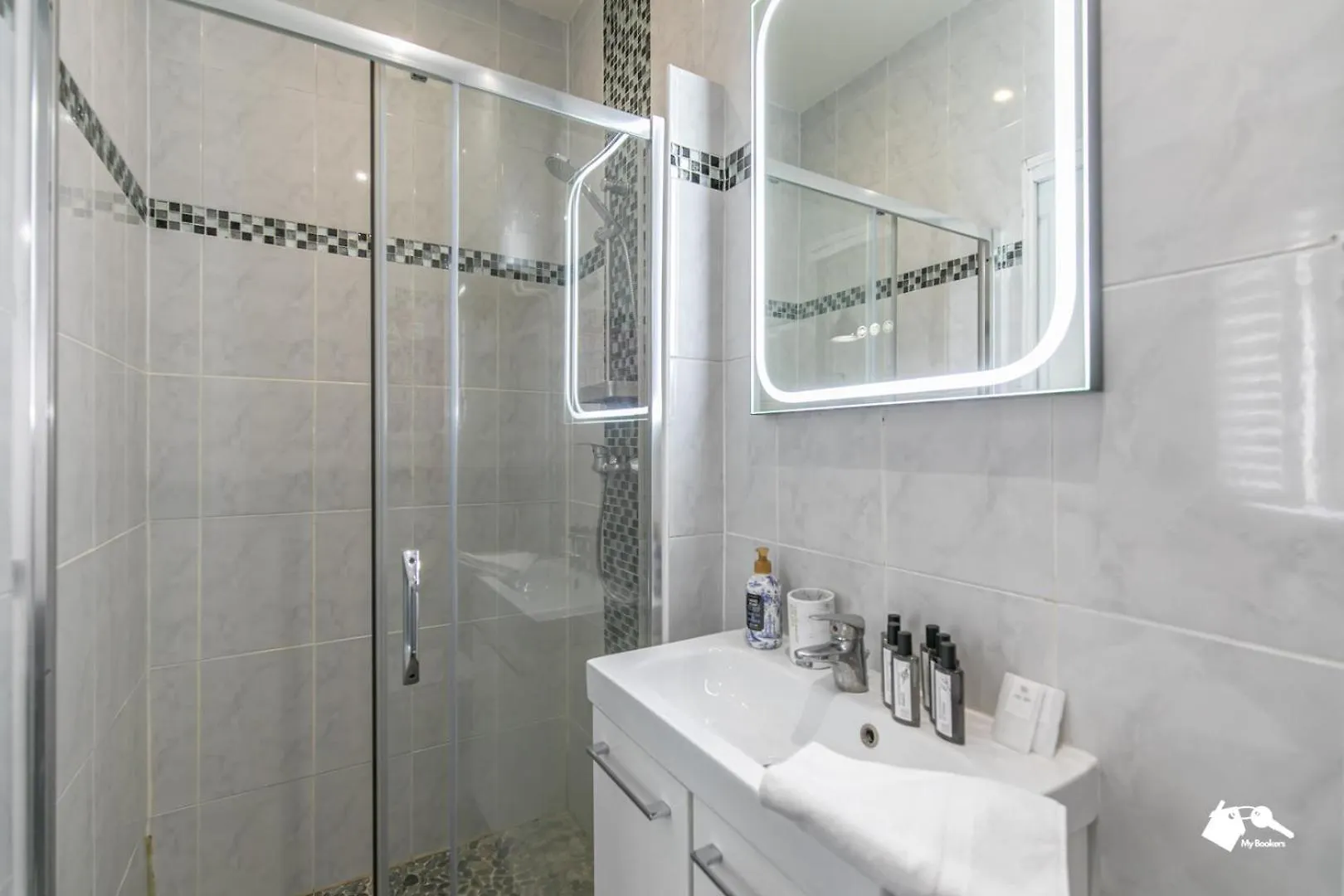 Daire Mba-Splendide Appart Wattignies Paris