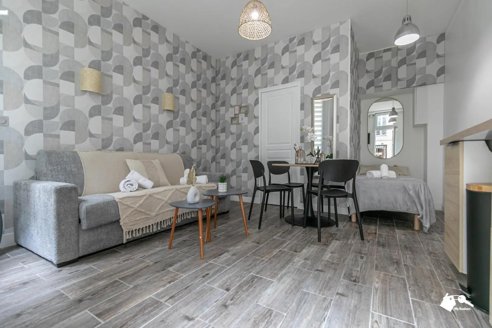 Mba-Splendide Appart Wattignies Paris Fransa