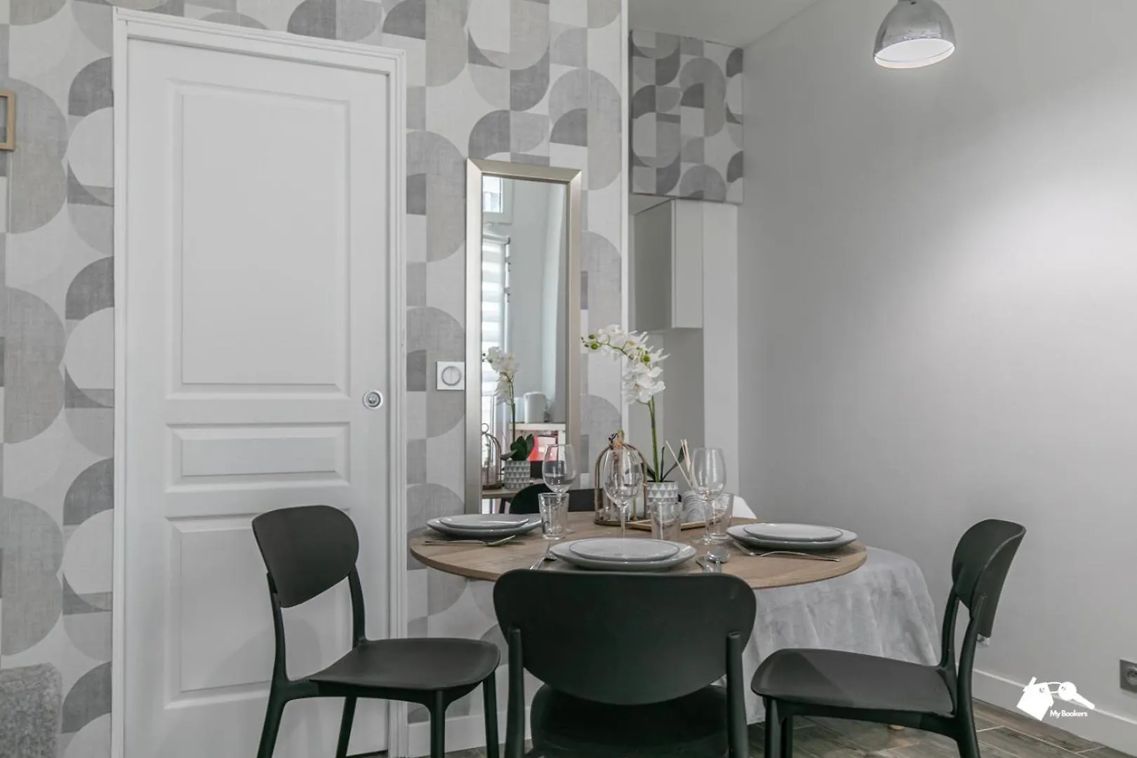 Daire Mba-Splendide Appart Wattignies Paris